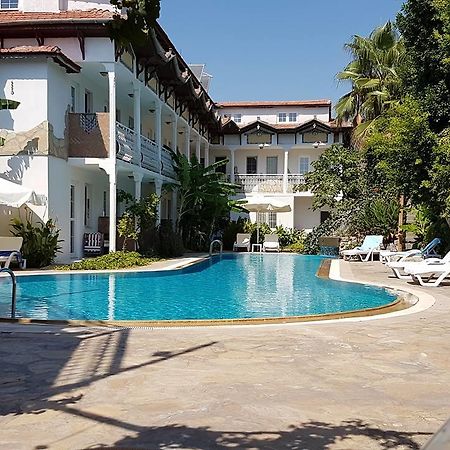 Central Park Otel - Adult Only Дальян Экстерьер фото